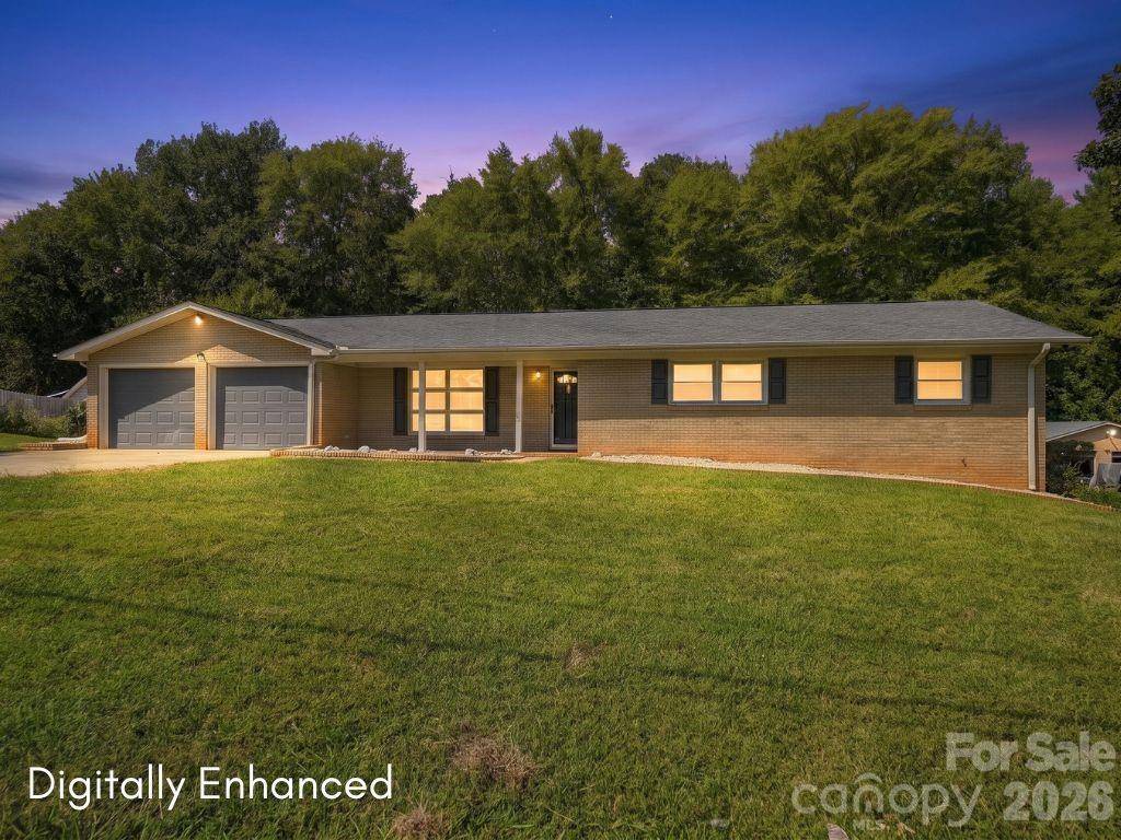 213 Lakeview DR, Harrisburg, NC 28075