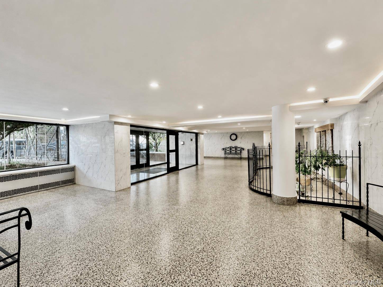 60-11 Broadway #6U, Woodside, NY 11377