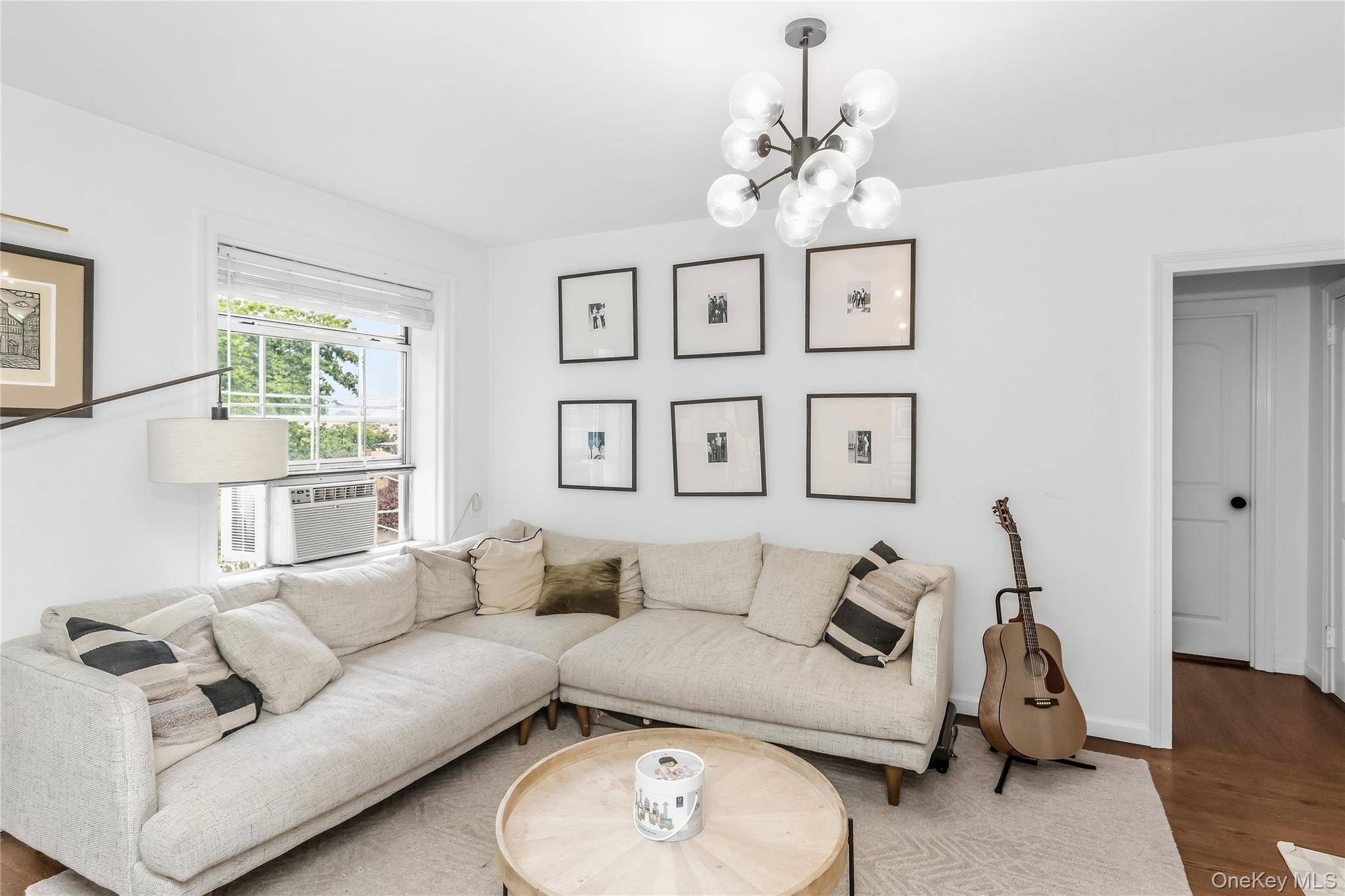 51-10 30 AVE #4, Woodside, NY 11377