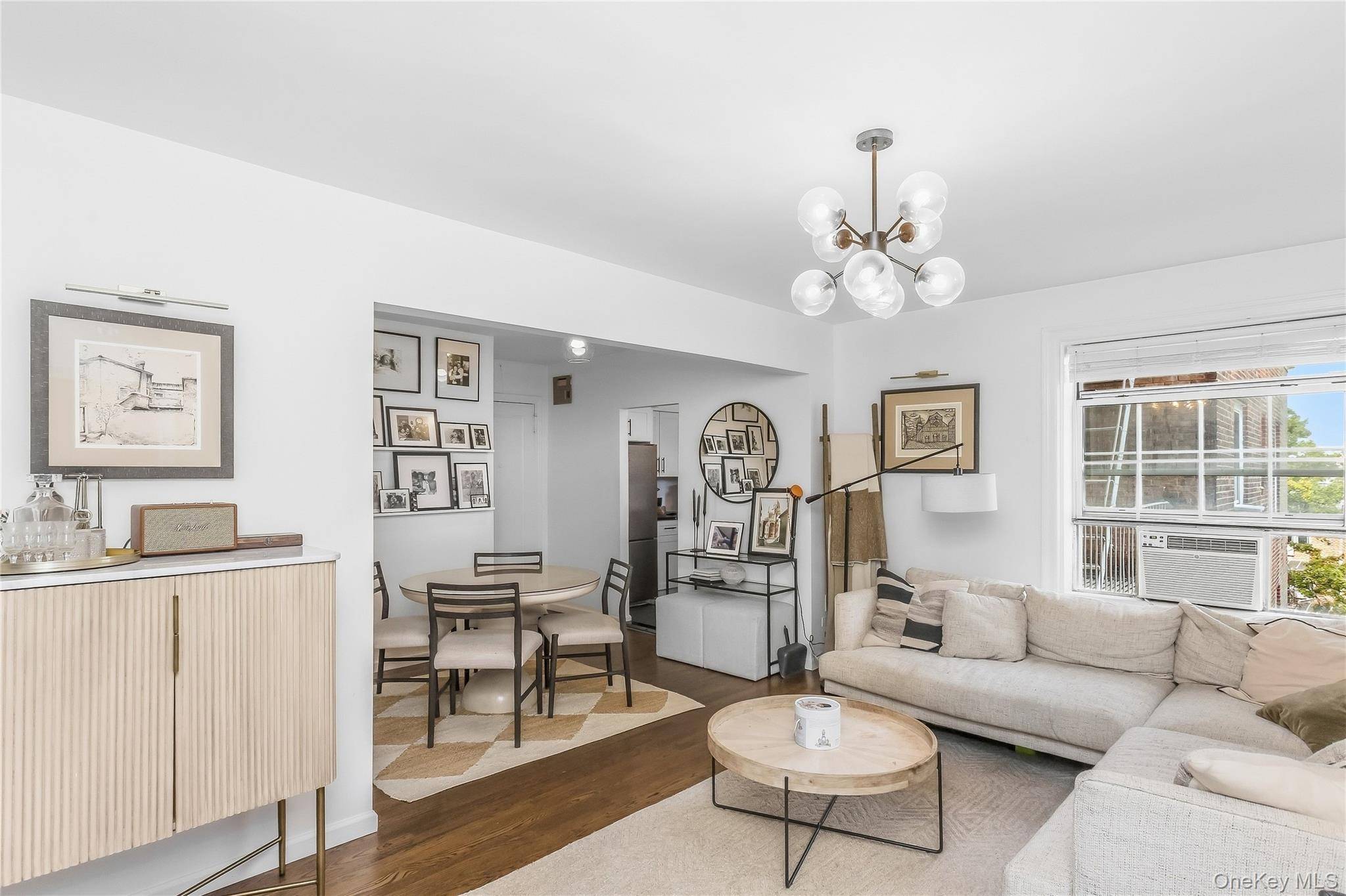 51-10 30 AVE #4, Woodside, NY 11377