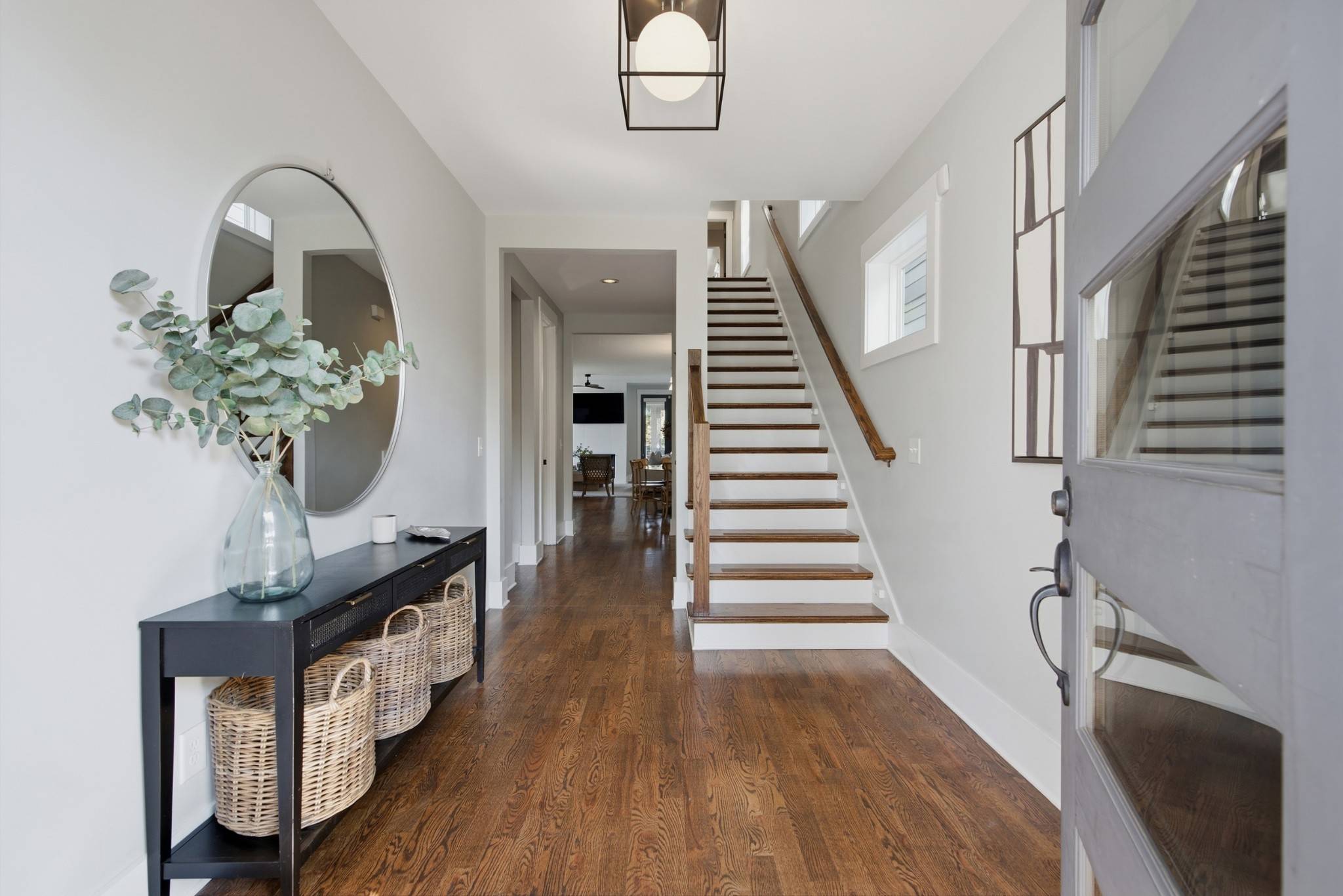 847B Dewees Ave, Nashville, TN 37204