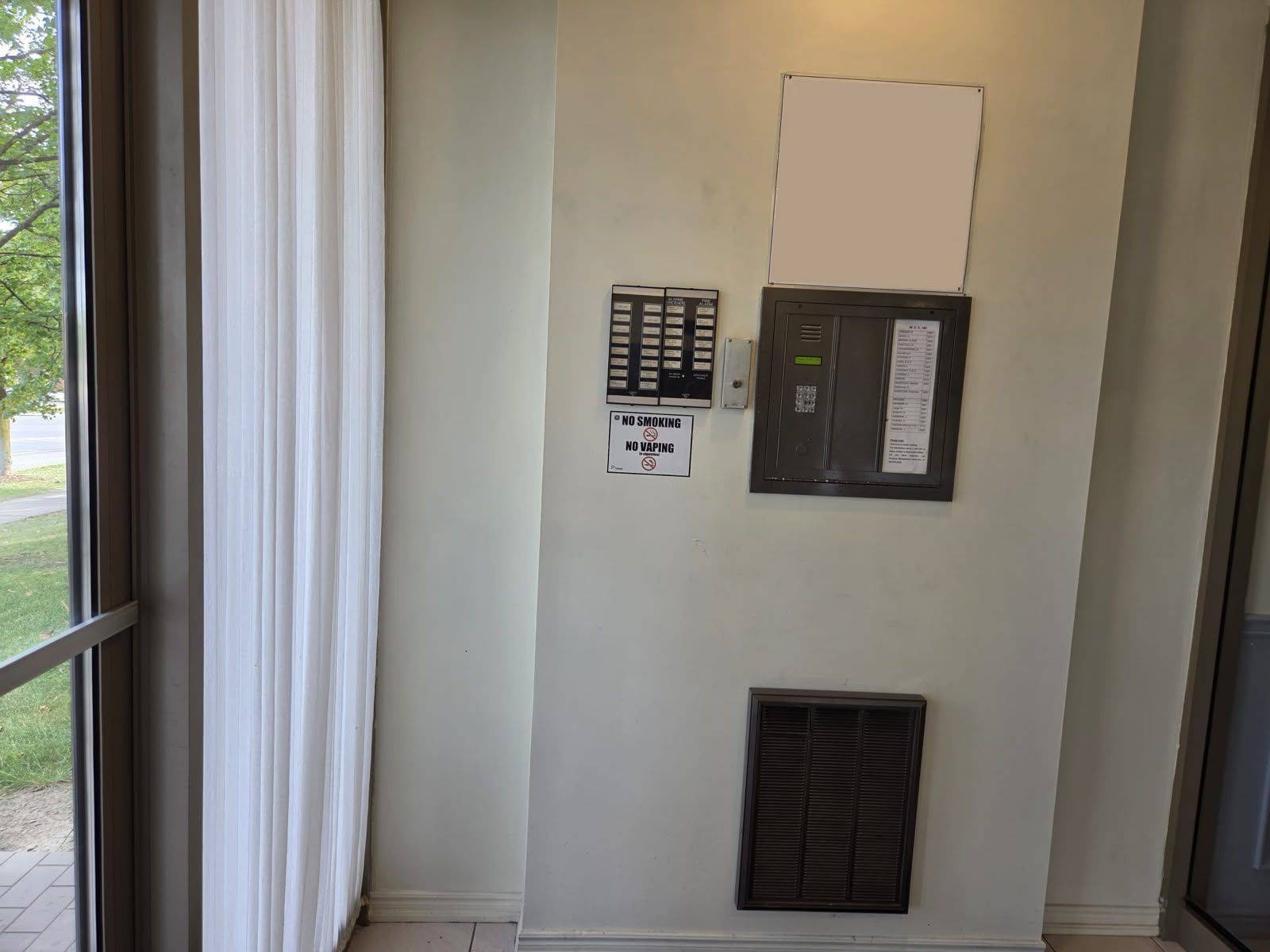 240 QUIGLEY RD #201, Hamilton, ON L8K 5M9