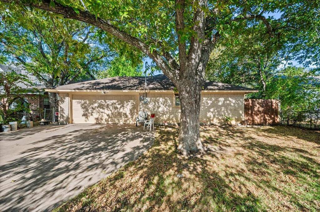 409 29th Street, Grand Prairie, TX 75050