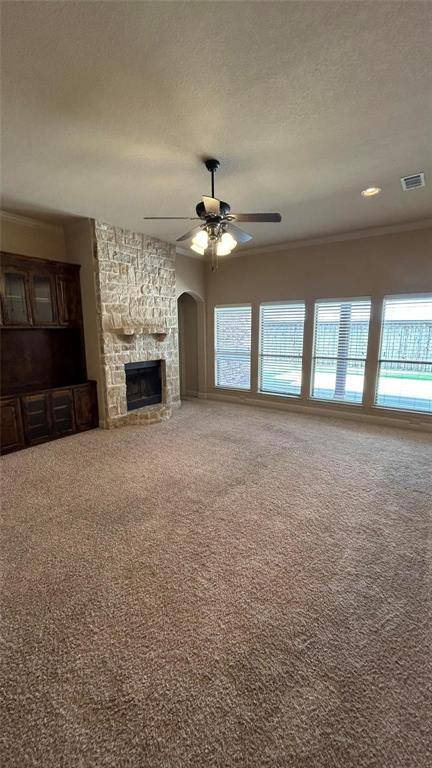 433 Chisholm Trail, Justin, TX 76247