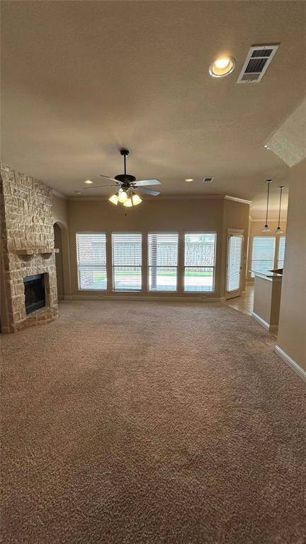 433 Chisholm Trail, Justin, TX 76247