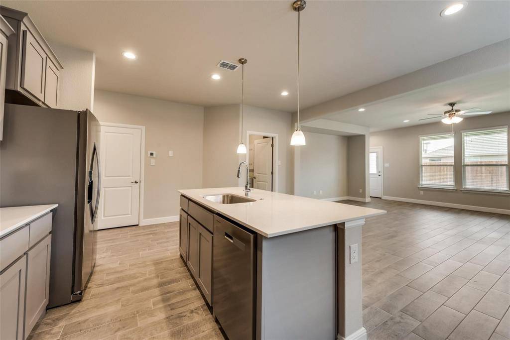 2441 Bellatrix Drive, Haslet, TX 76052