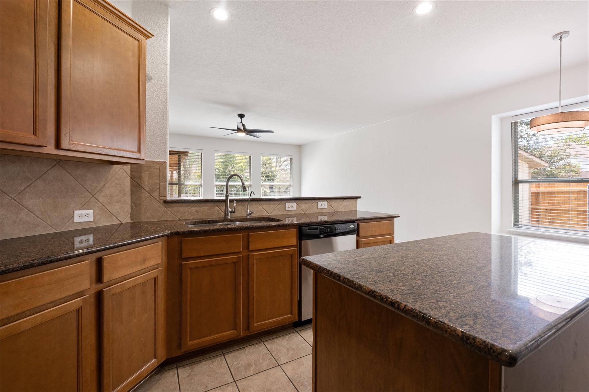 300 Blossom Valley STRM, Buda, TX 78610