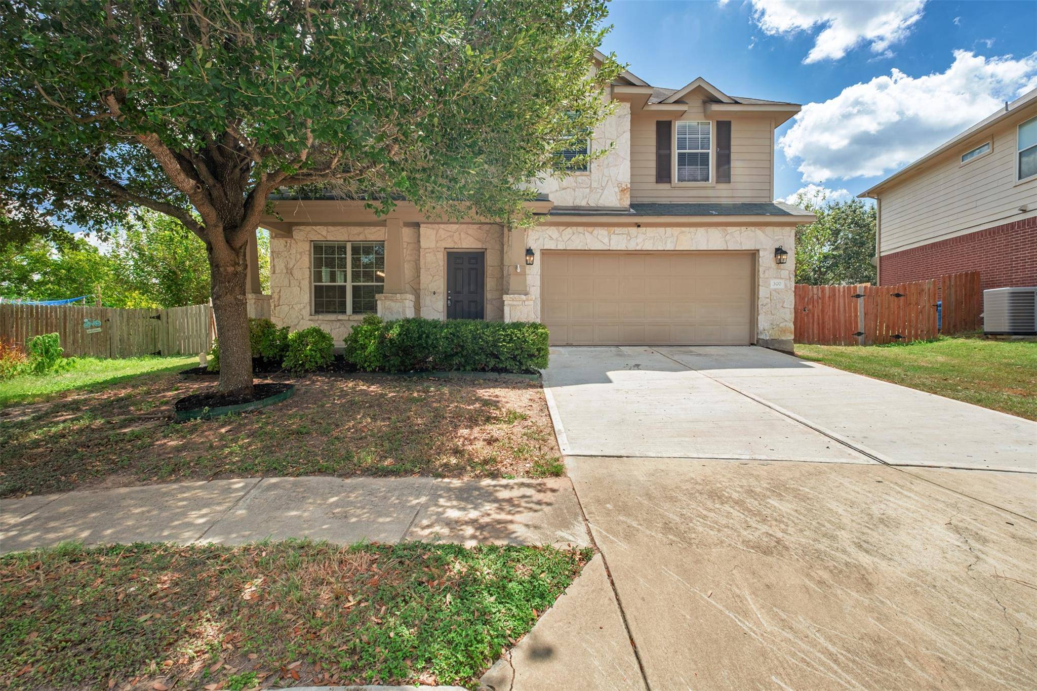 300 Blossom Valley STRM, Buda, TX 78610