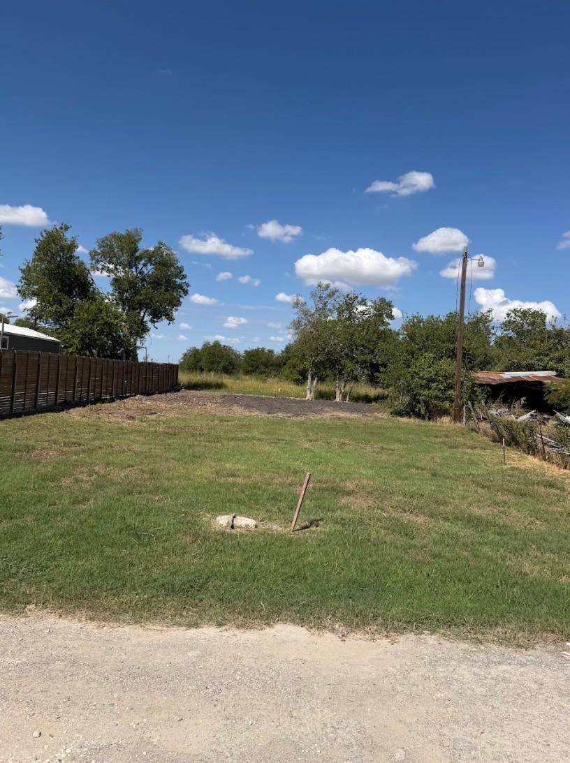420 Salt Lake ST, Bartlett, TX 76511