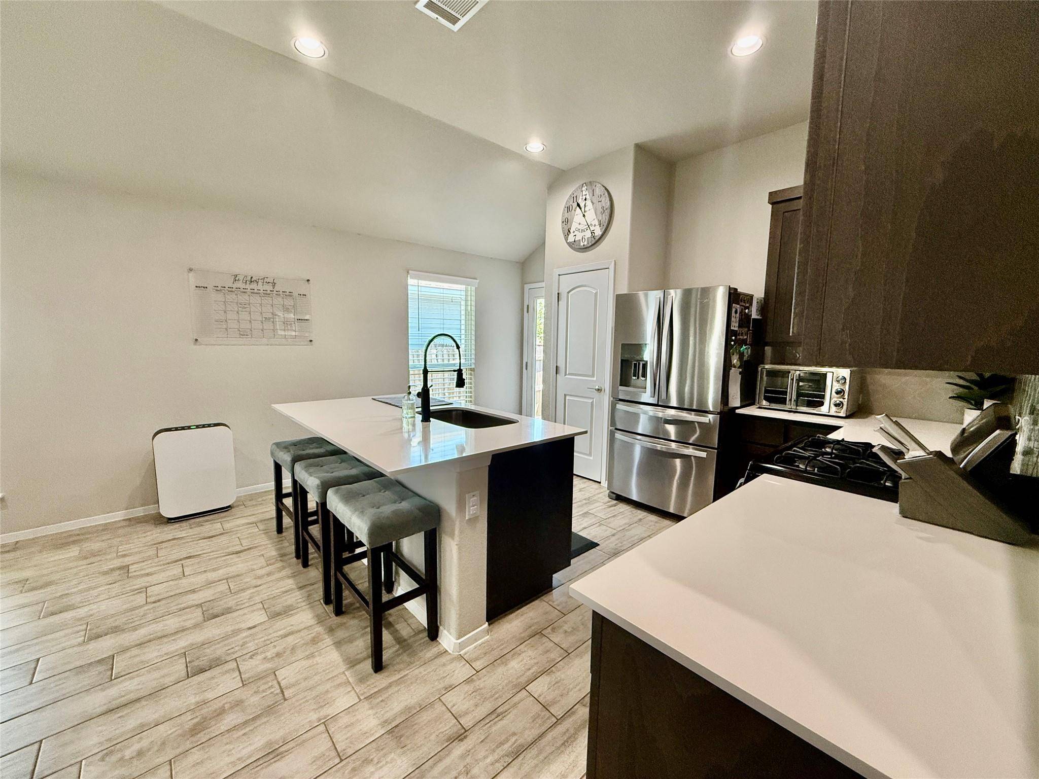 144 Riverhill DR, Georgetown, TX 78628