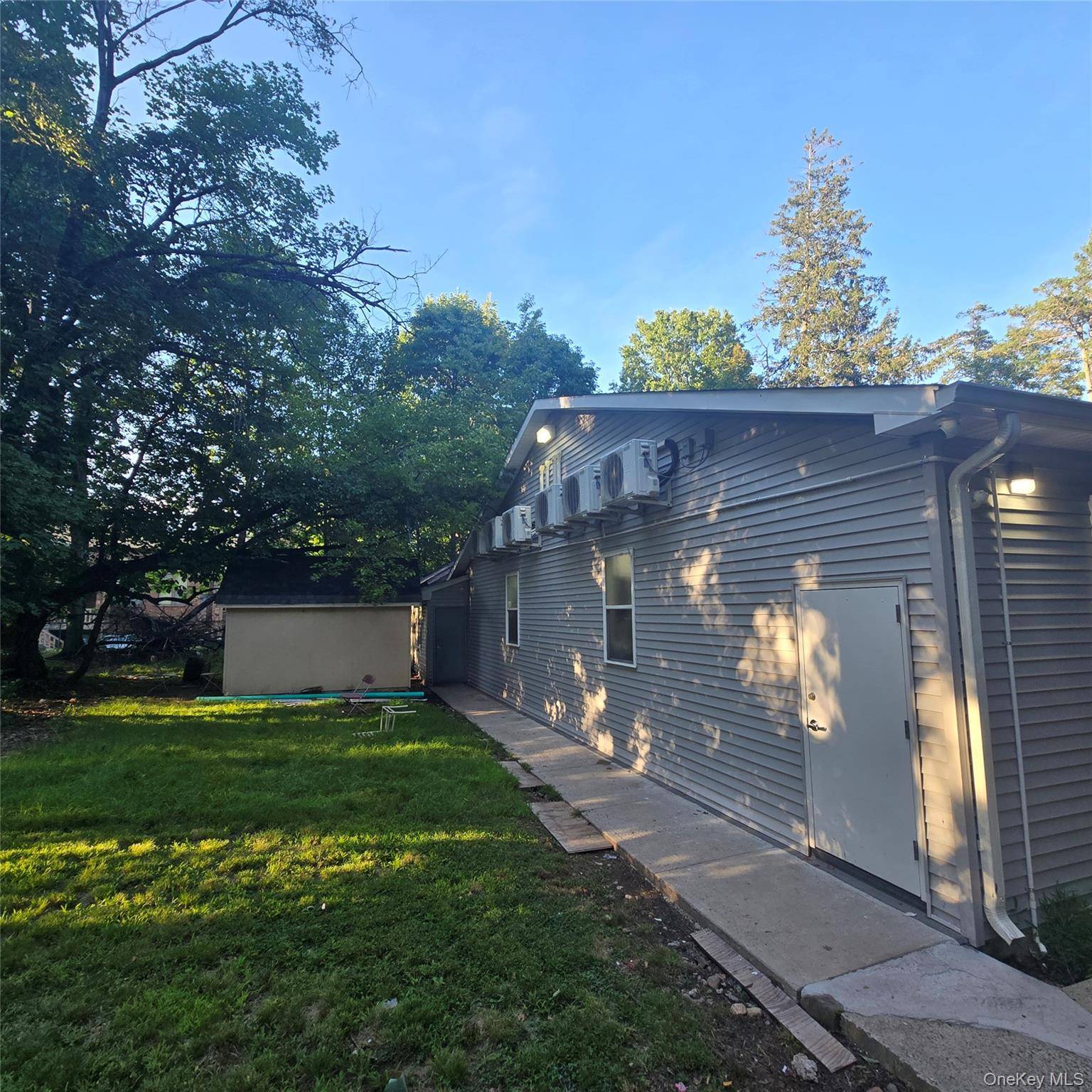 71 Main ST, Monsey, NY 10952
