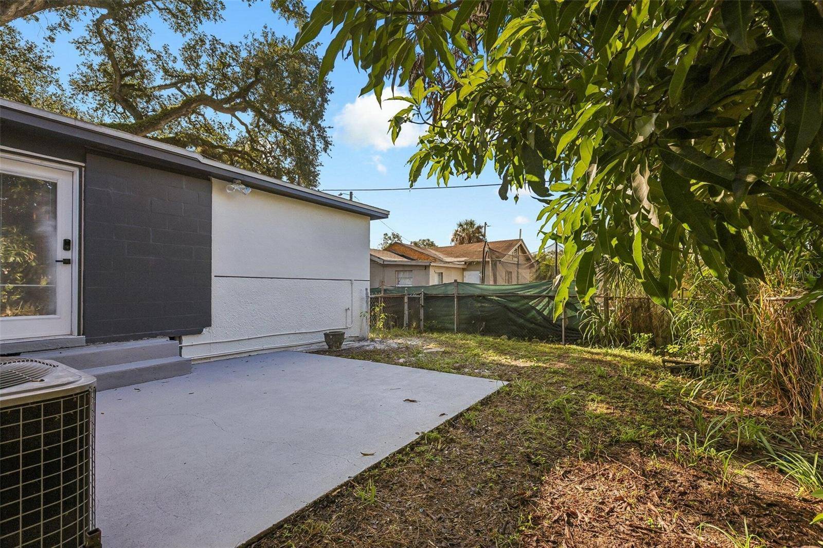 2217 MALLORY AVE, Tampa, FL 33605