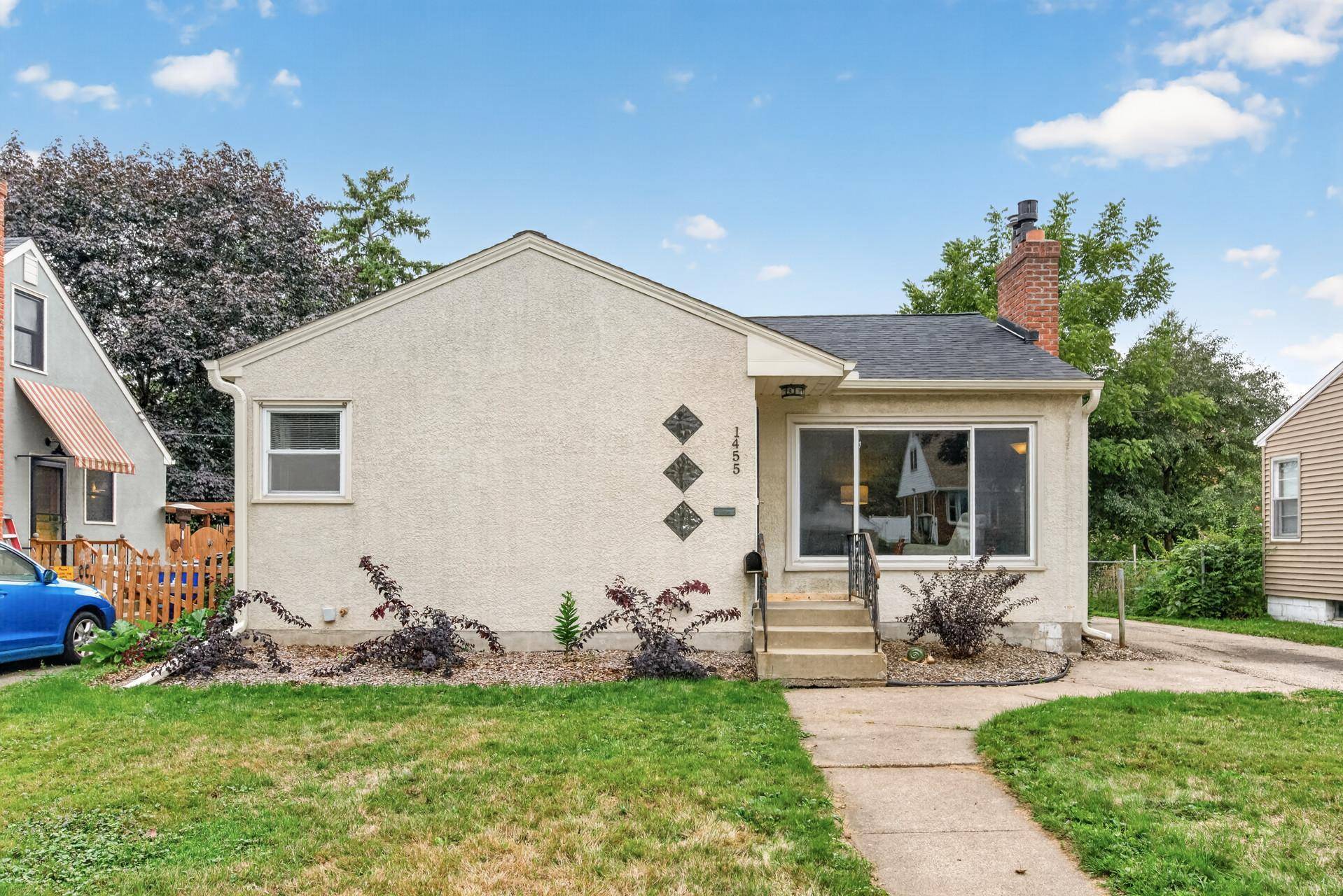 1455 Schletti ST, Saint Paul, MN 55117