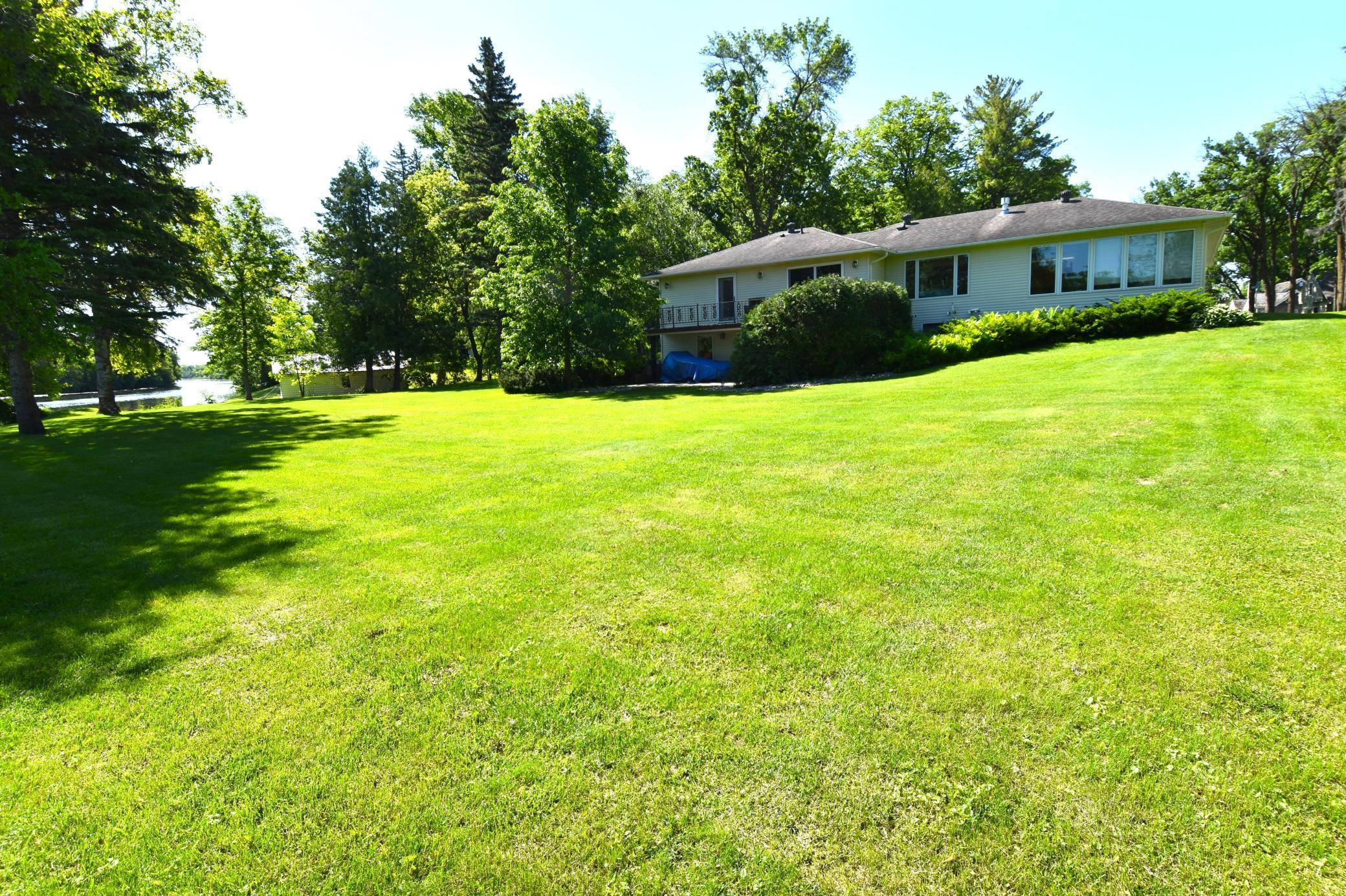 1217 Taft ST E, Thief River Falls, MN 56701