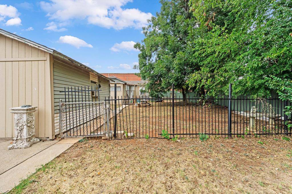 1434 SW 28th ST, Oklahoma City, OK 73108