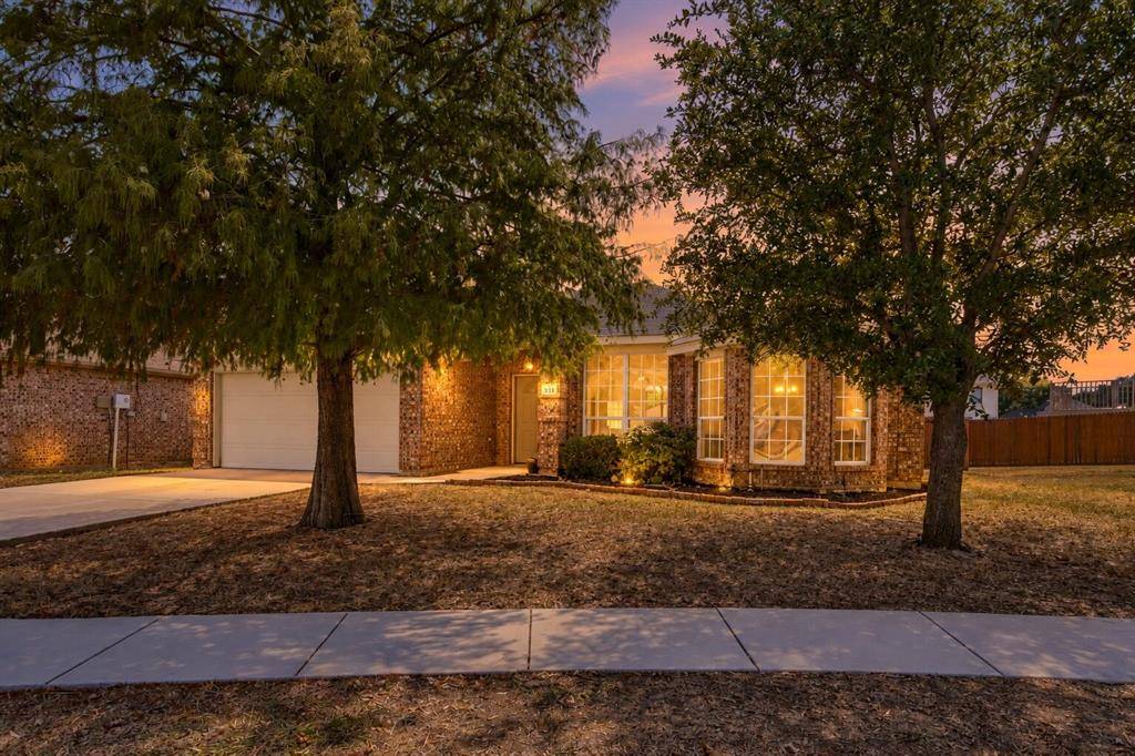 321 Tripp Trail, Denton, TX 76207