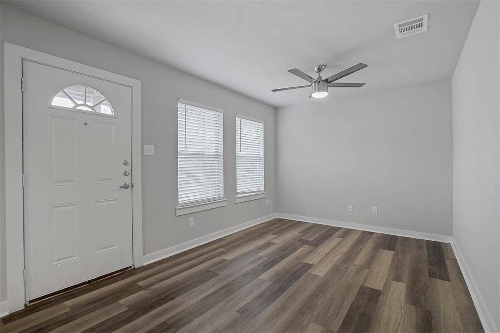 324 W Munson Street #324, Denison, TX 75020