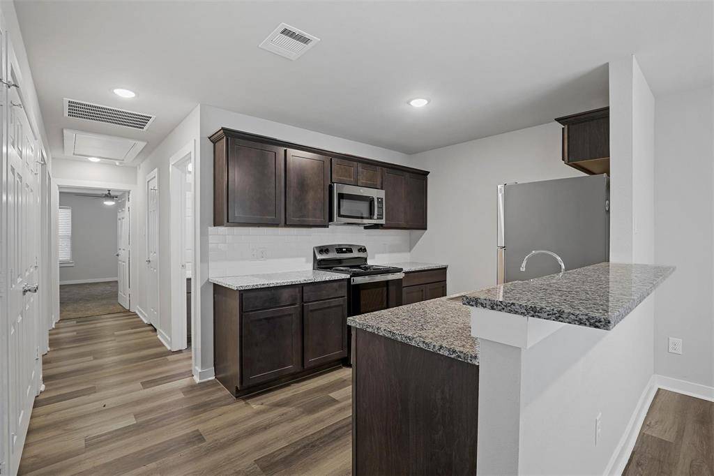 324 W Munson Street #324, Denison, TX 75020