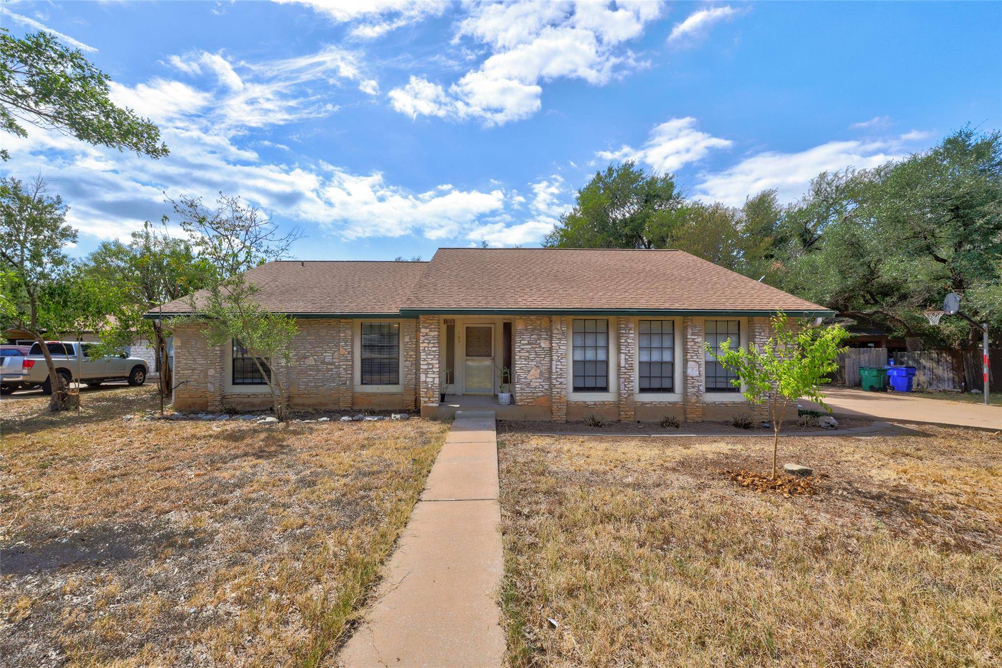 105 S Blue Ridge PKWY, Cedar Park, TX 78613
