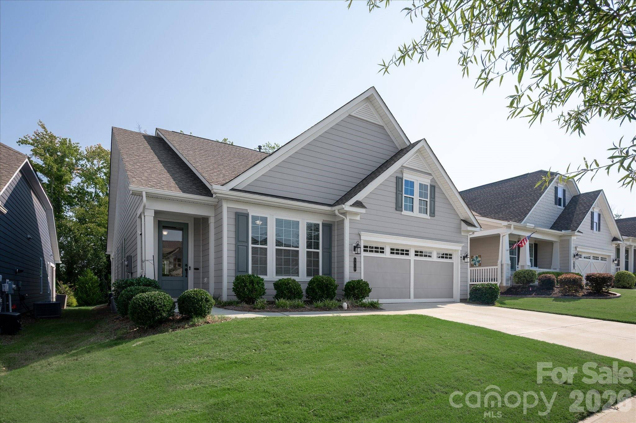 5816 Cheerful LN, Charlotte, NC 28215