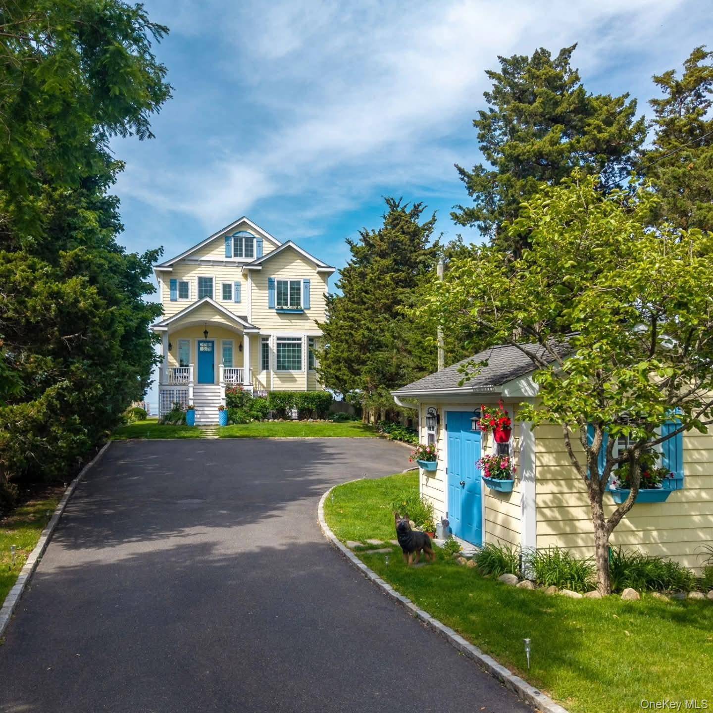 136 Asharoken AVE, Asharoken, NY 11768