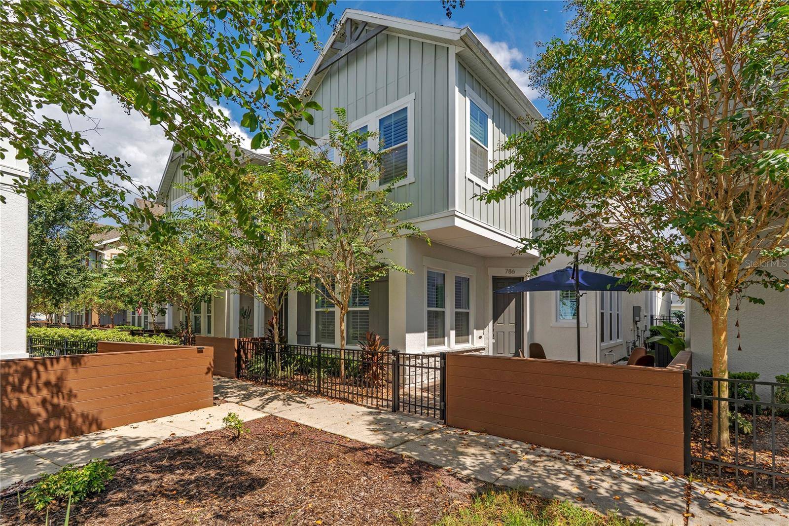 786 CANDLEBRUSH LN, Lake Mary, FL 32746