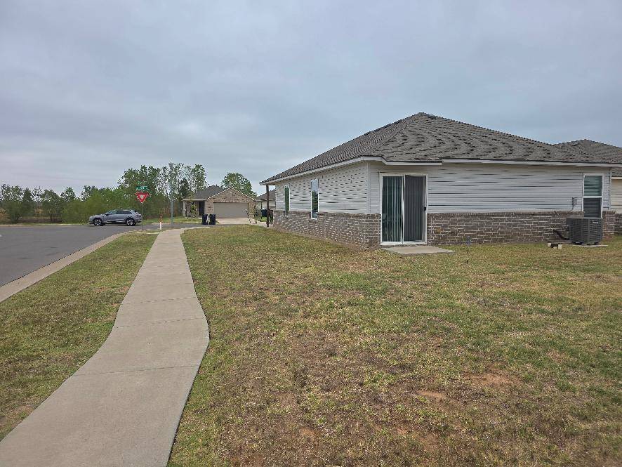 10344 NW 19th ST, Oklahoma City, OK 73127