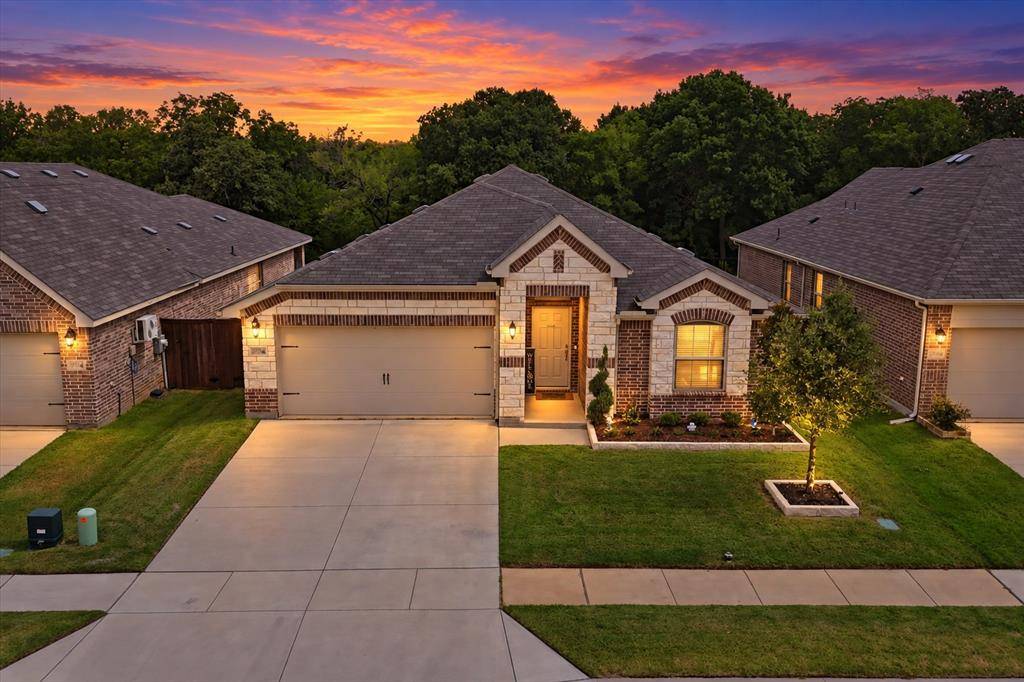 3728 Maroon Creek Road, Aubrey, TX 76227