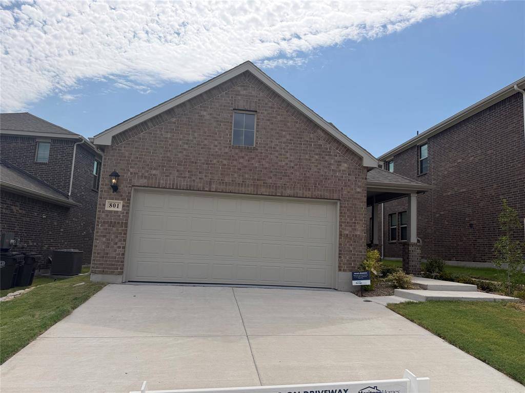 801 Leavenworth Drive, Mckinney, TX 75071