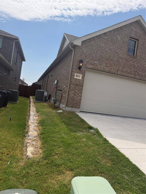 801 Leavenworth Drive, Mckinney, TX 75071