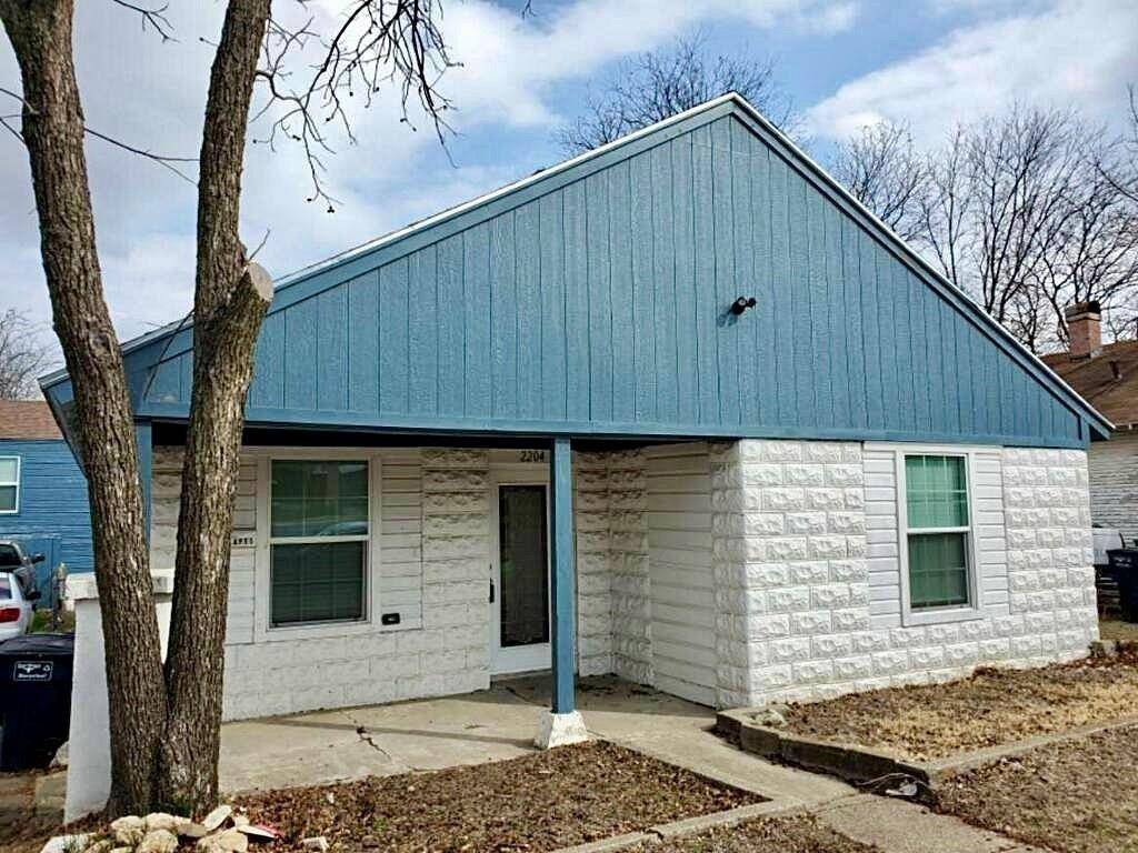 2204 Prairie Avenue, Fort Worth, TX 76164