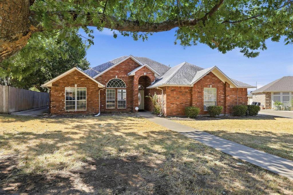 3212 Staghorn Circle, Denton, TX 76208