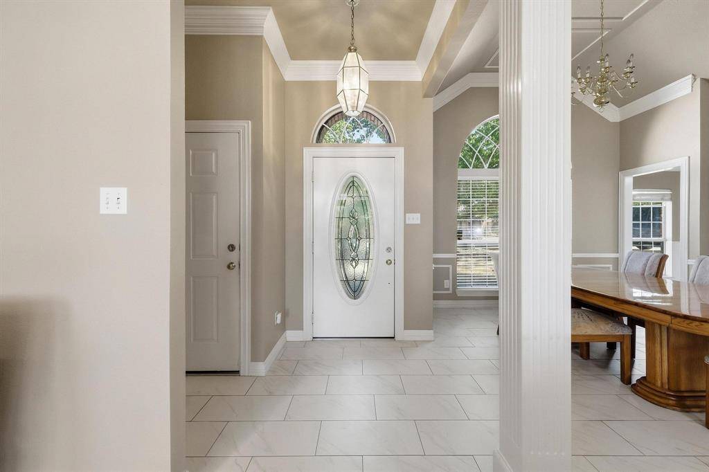 3212 Staghorn Circle, Denton, TX 76208