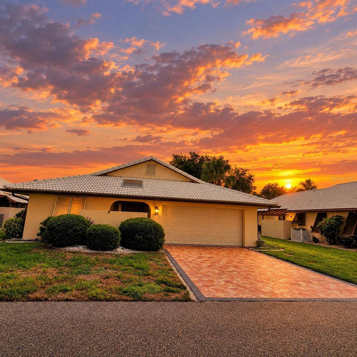 49 SANDSTONE CIR, Venice, FL 34293