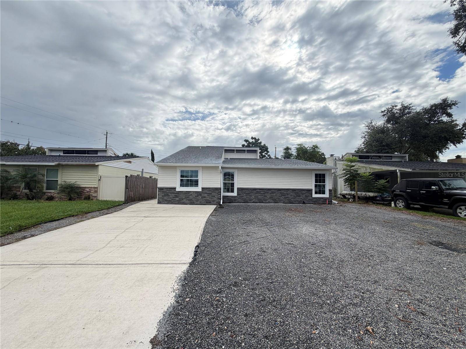 4610 DEVON AVE, Lakeland, FL 33813