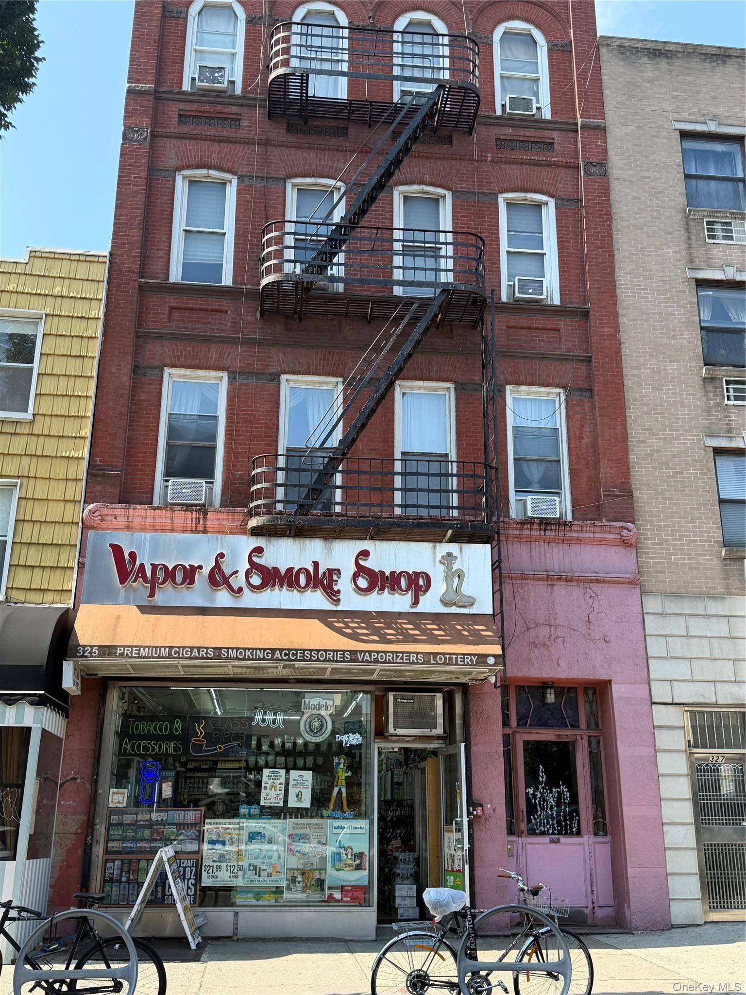 325 Graham AVE, Brooklyn, NY 11211