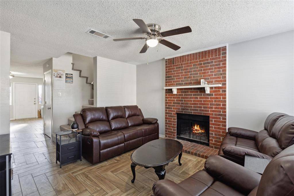 10500 Lake June Road #J09, Dallas, TX 75217