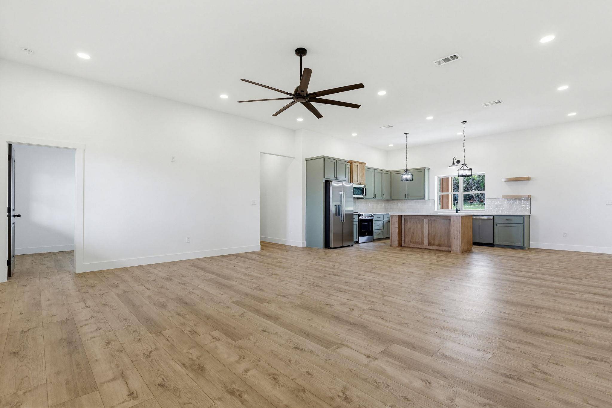 2657 Bradford DR, Copperas Cove, TX 76522