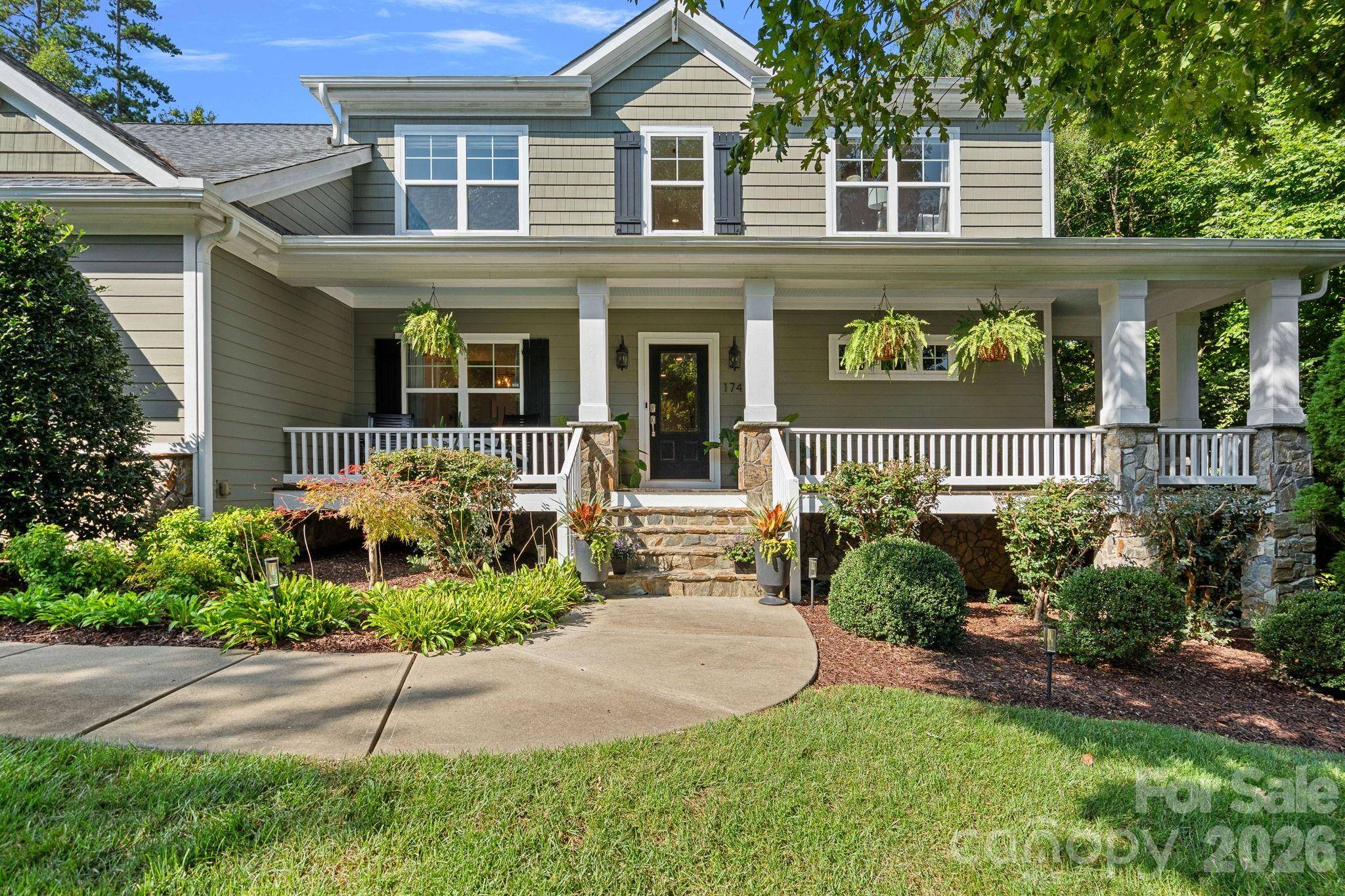 174 Logan Crossing DR, Davidson, NC 28036