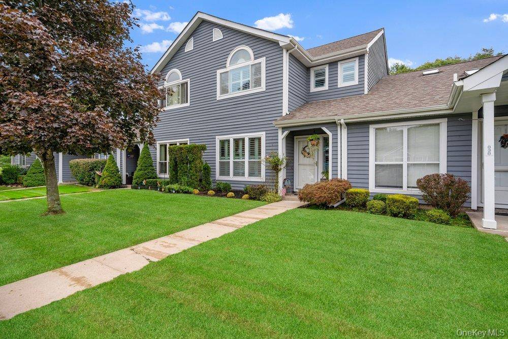 840 Birchwood Park DR, Middle Island, NY 11953