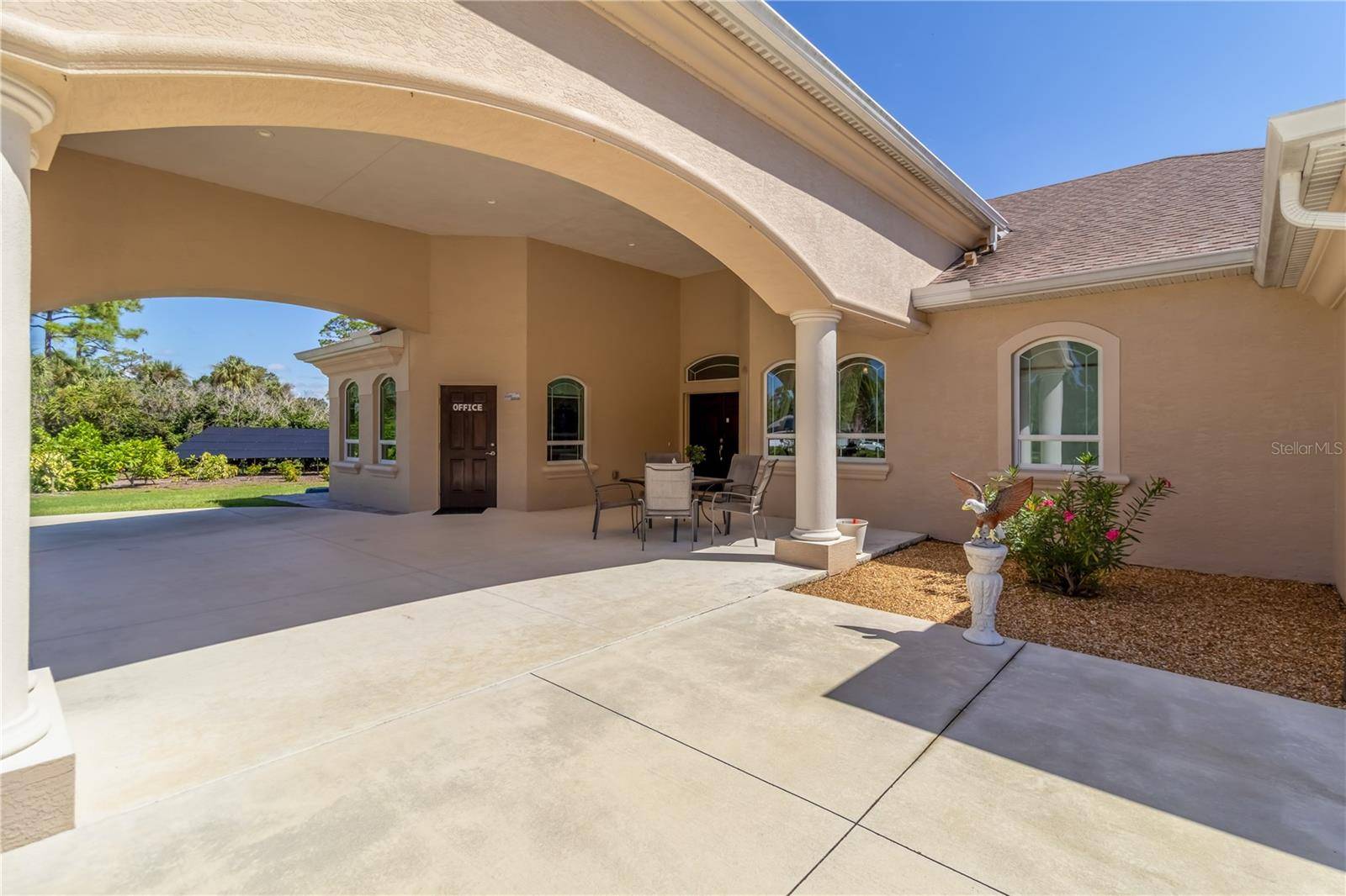 1991 HEASLEY, Englewood, FL 34223