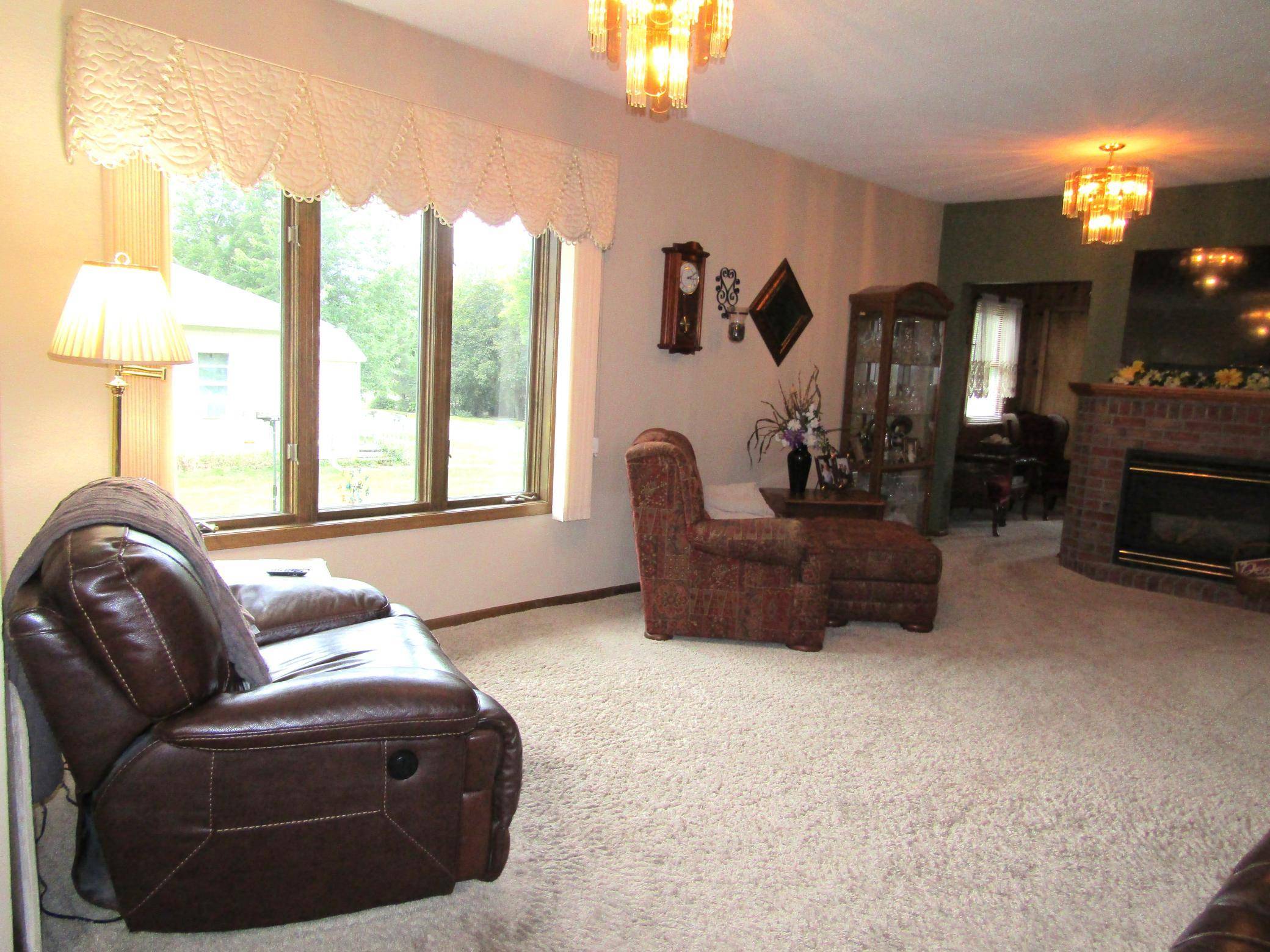 236 E Sorenson AVE, Appleton, MN 56208