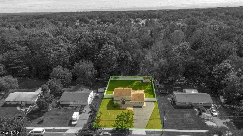 80 Stillwell Rd, South Brunswick Twp., NJ 08824