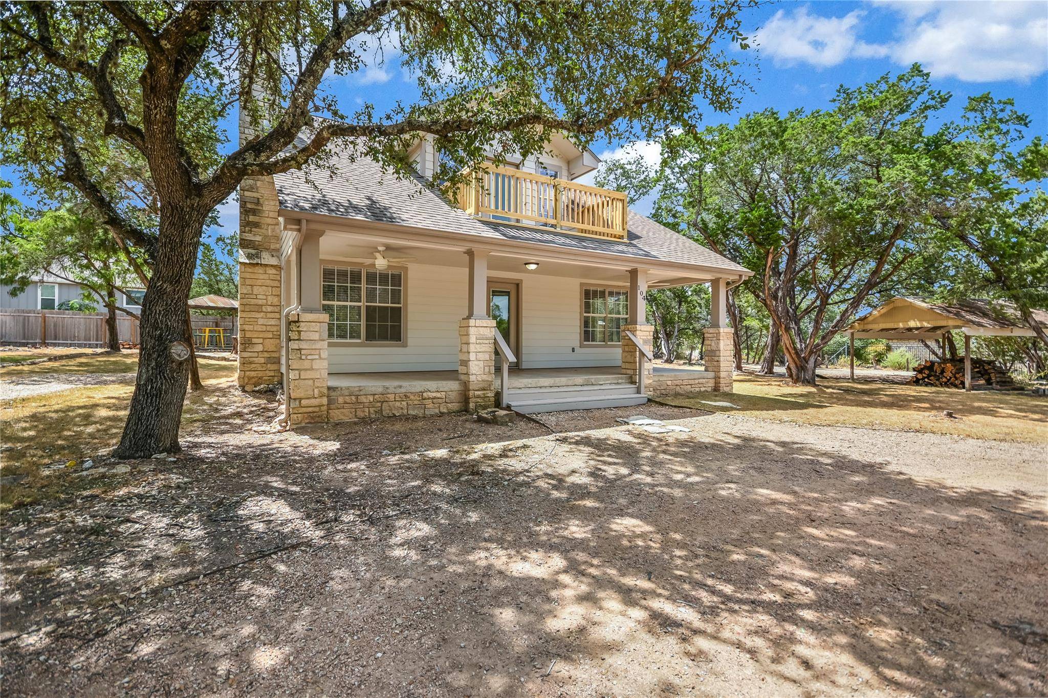 104 Crazy Cross RD, Wimberley, TX 78676