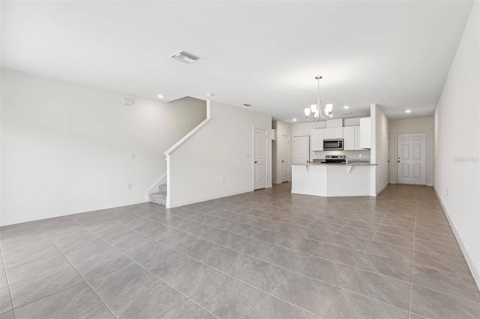 683 MEADOWS EDGE PL, Lake Wales, FL 33859