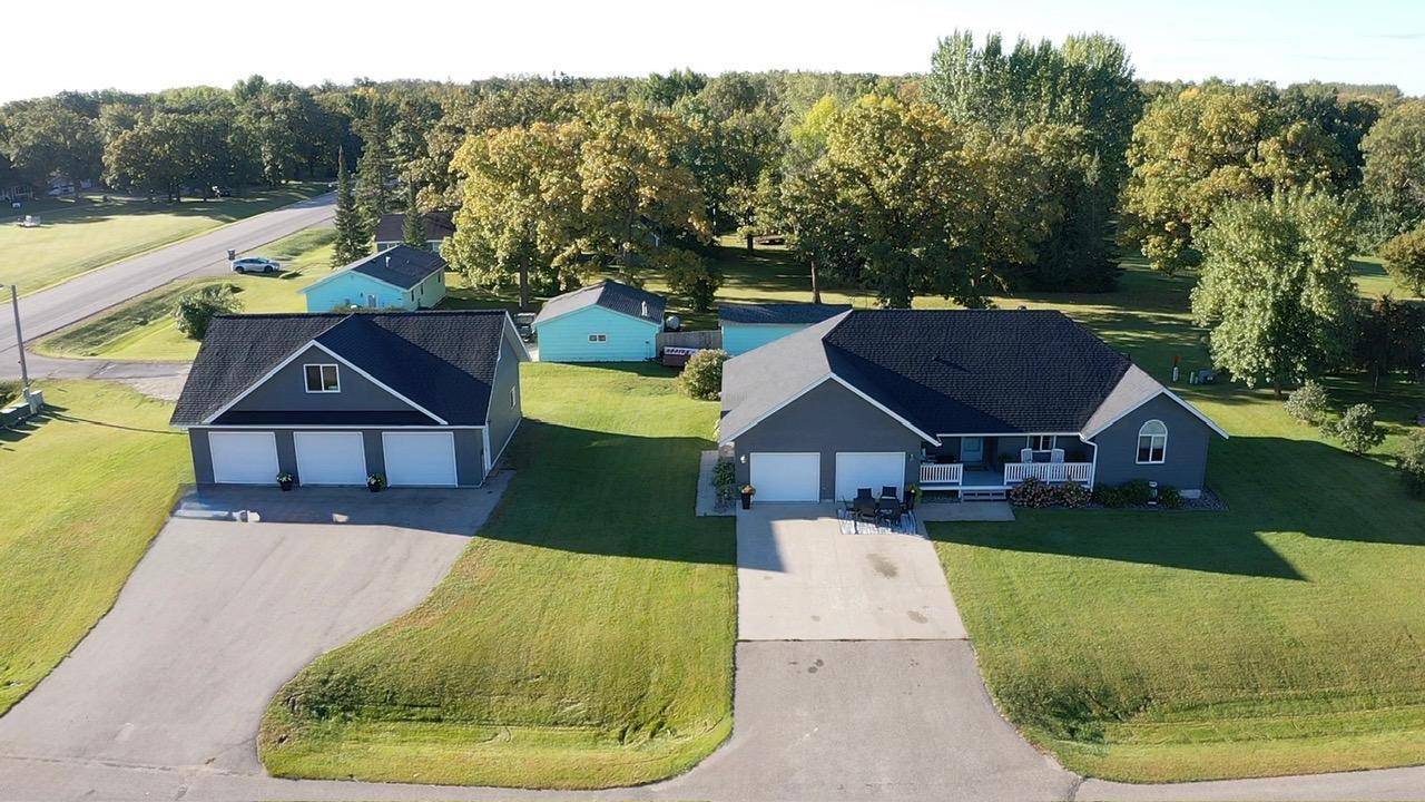 1012 6th ST SE, Roseau, MN 56751