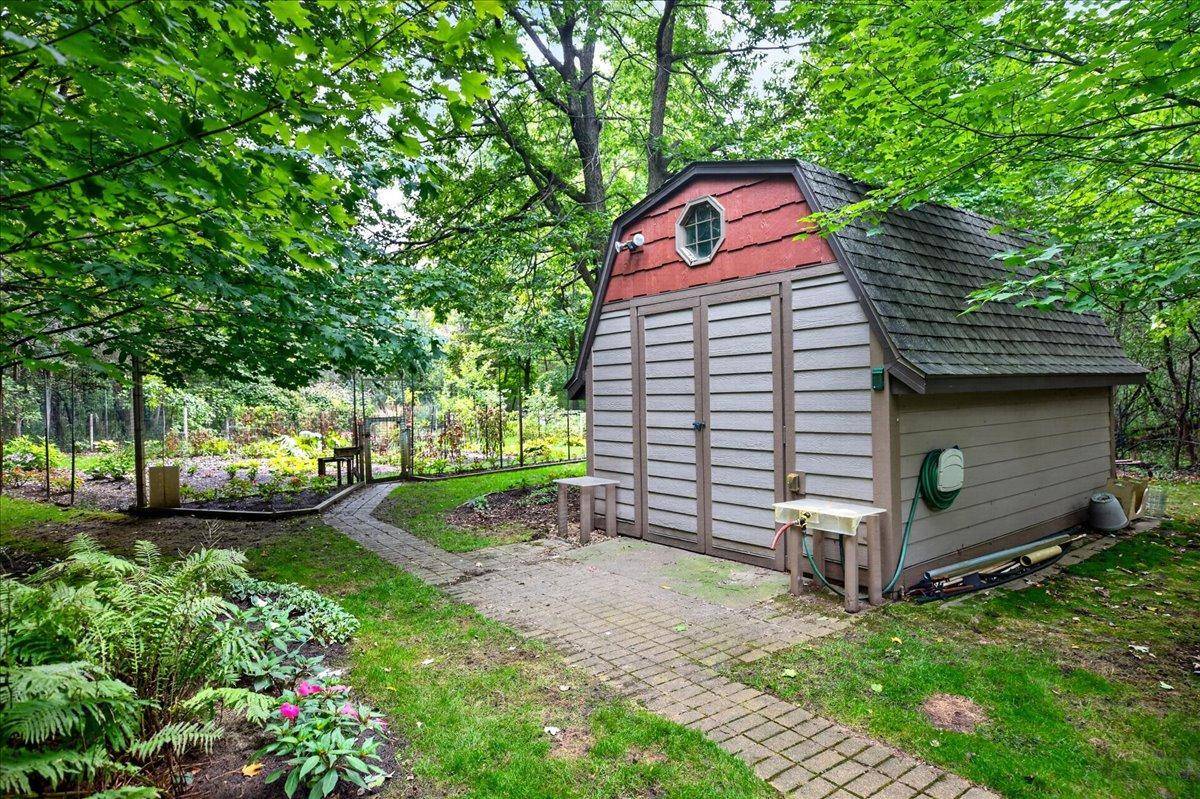 4746 159th AVE NW, Andover, MN 55304