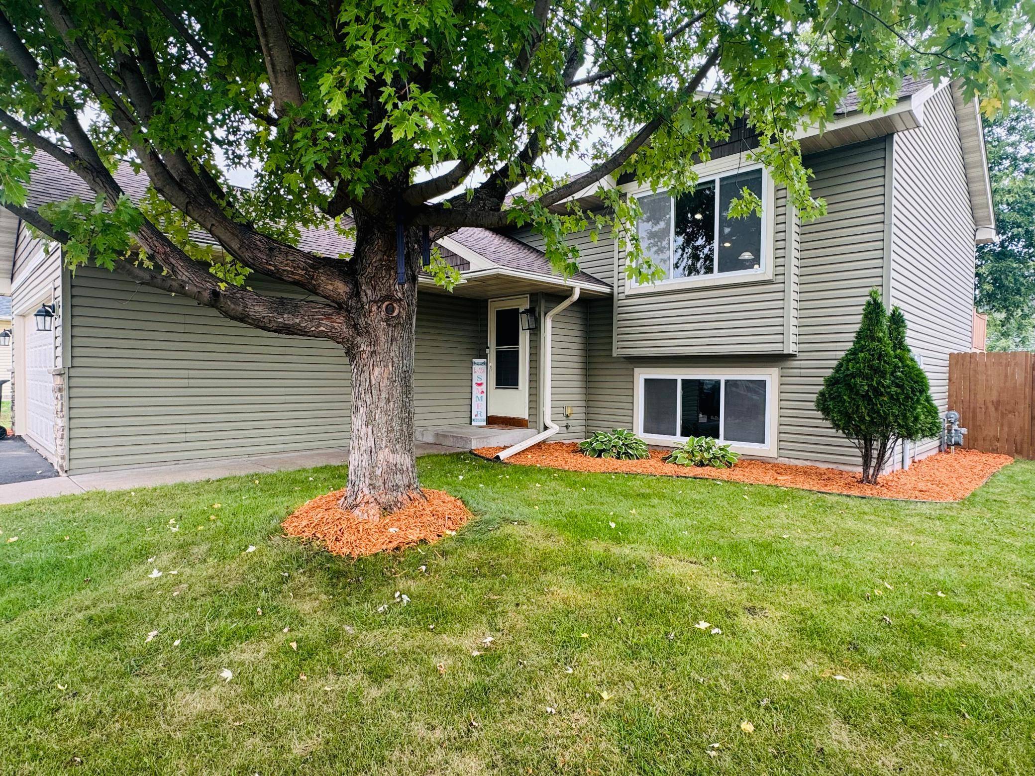 1345 Osprey CT, New Richmond, WI 54017