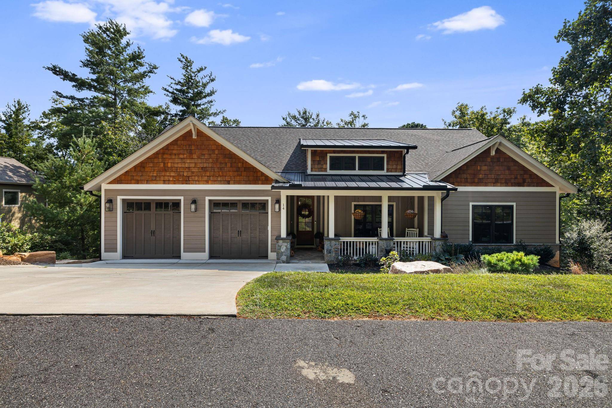 14 Sugarland Ridge TRL, Fairview, NC 28730