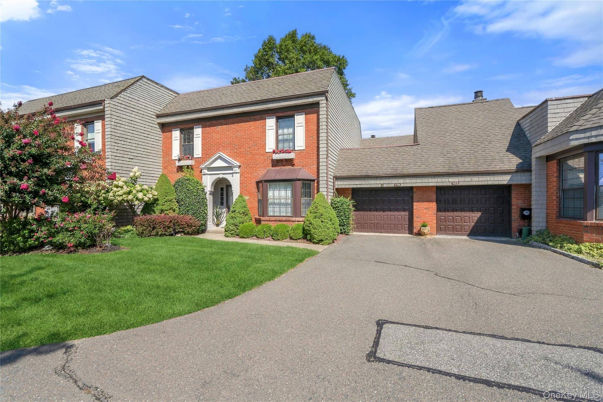 174 Anchor LN, Bay Shore, NY 11706